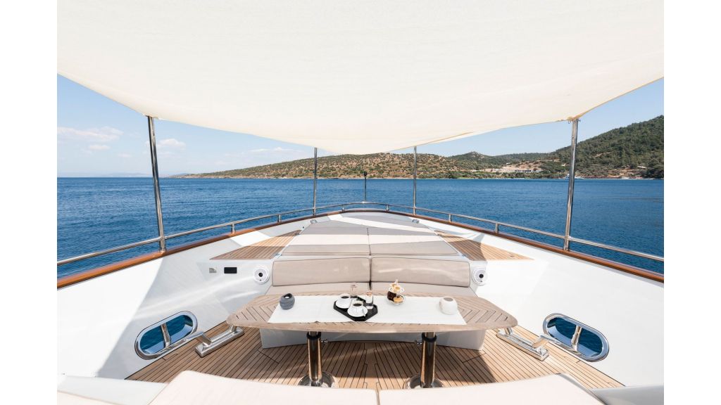 Motor Yacht GO (018)