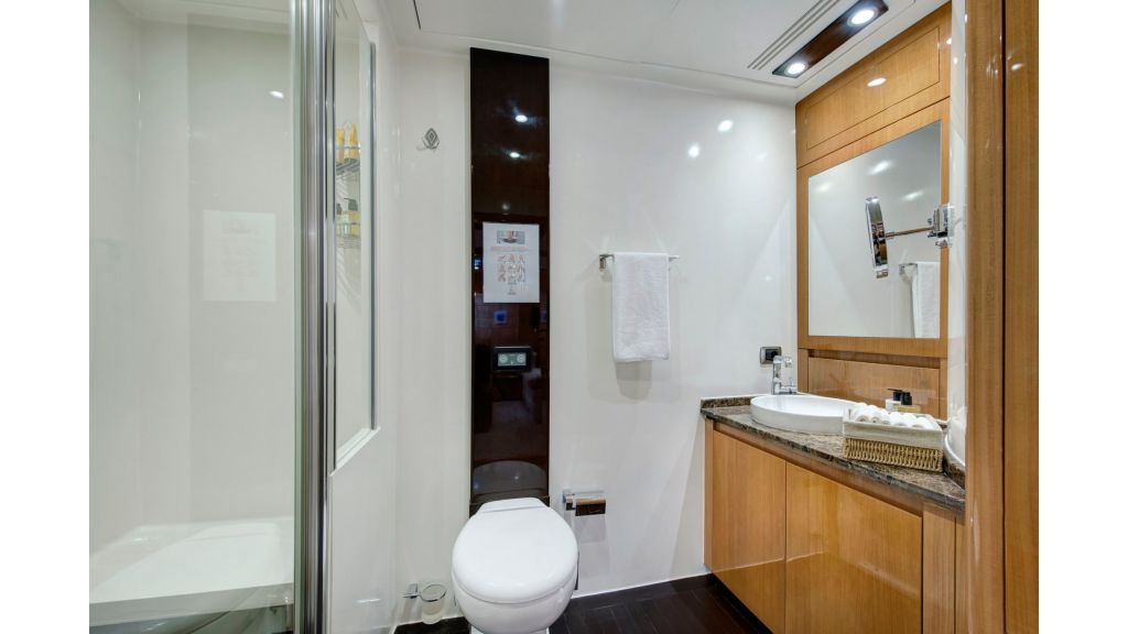 Motor Yacht GO (030)