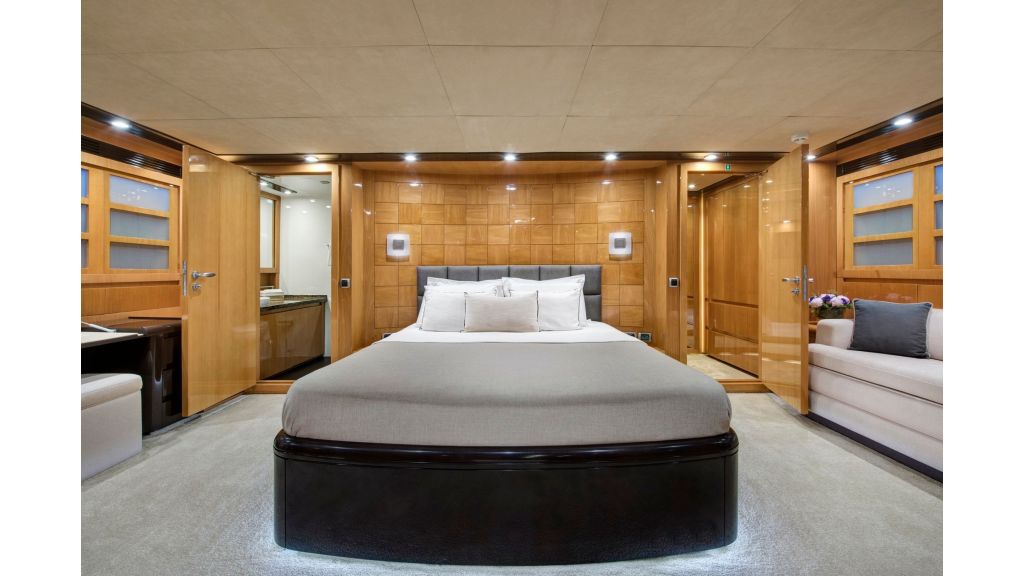 Motor Yacht GO (045)