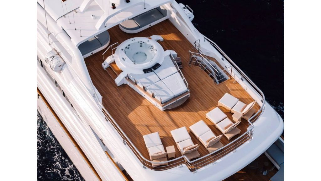 Vertigo Super Yacht (28)