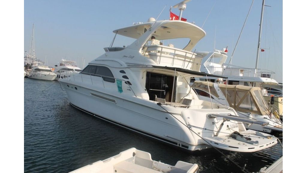 Sea Ray 56 Motoryacht (27)