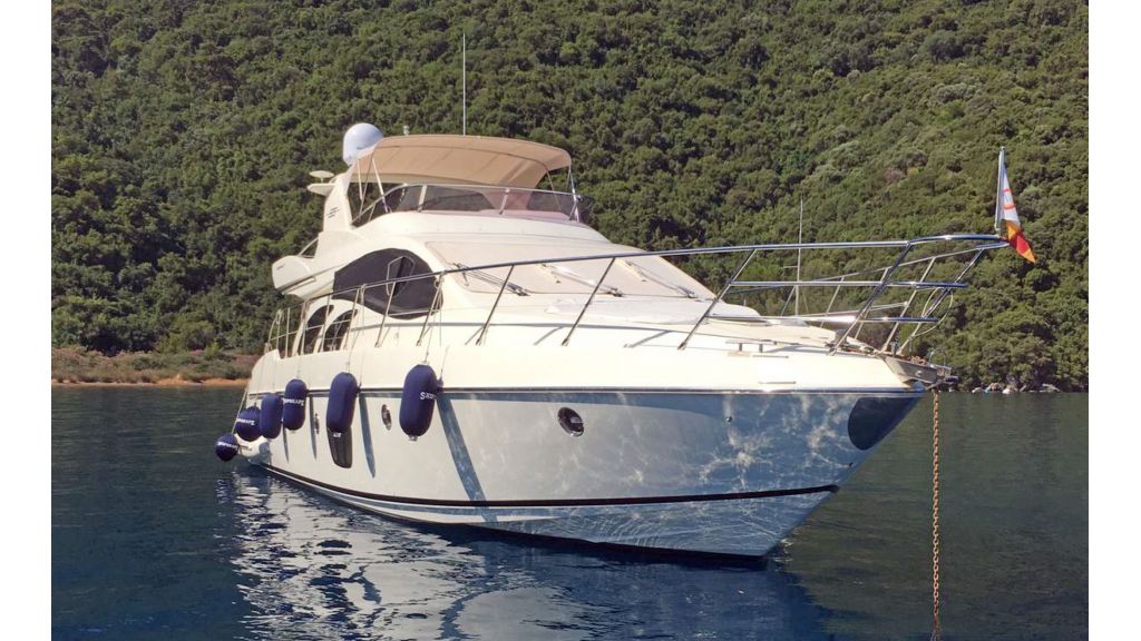 Azimut 55 Motor Yacht (2)