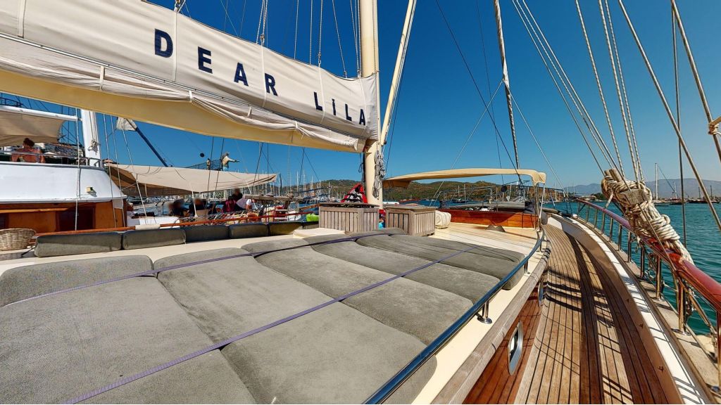 gulet dear lila (703)