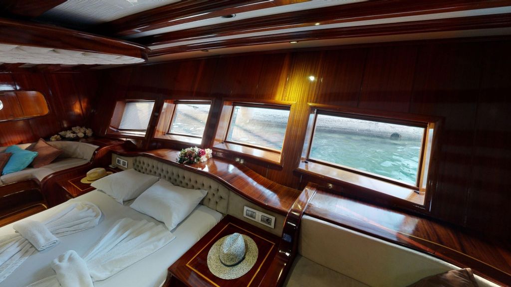 gulet dear lila (725)