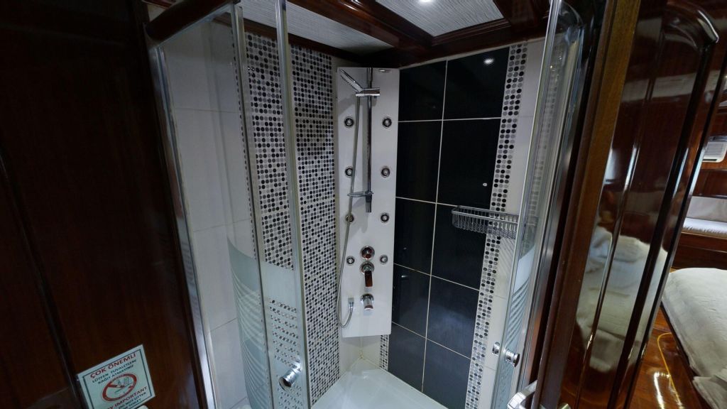 gulet dear lila (728)