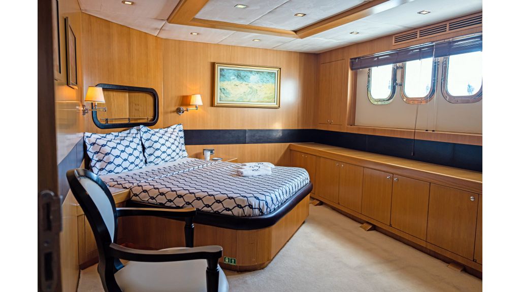 Smyrna Luxury Motor Yacht (34)