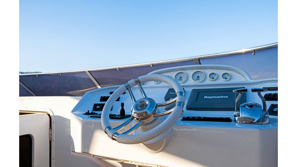 Smyrna Luxury Motor Yacht (39)