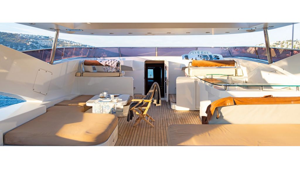 Smyrna Luxury Motor Yacht (43)