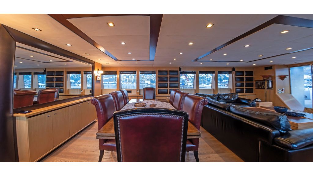 Smyrna Luxury Motor Yacht (9)