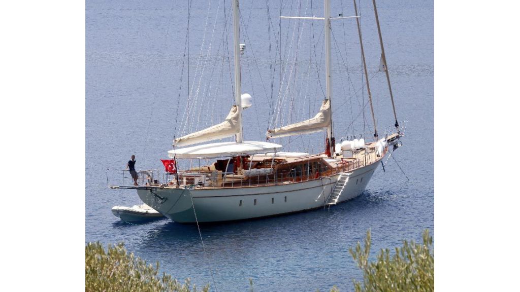 2012 Built Motor sailing yacht (12)