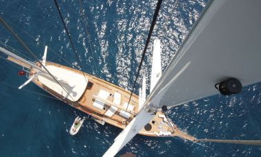 2012 Built Motor sailing yacht (13)