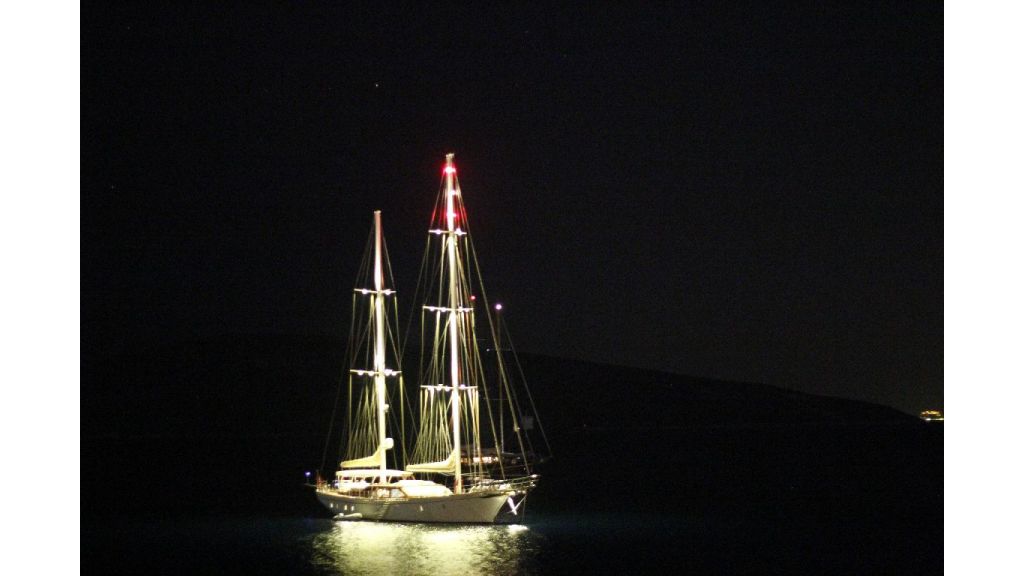 2012 Built Motor sailing yacht (14)