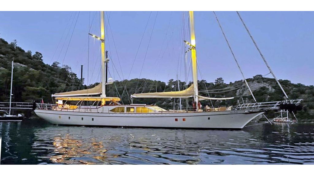 2012-built-motor-sailing-yacht master
