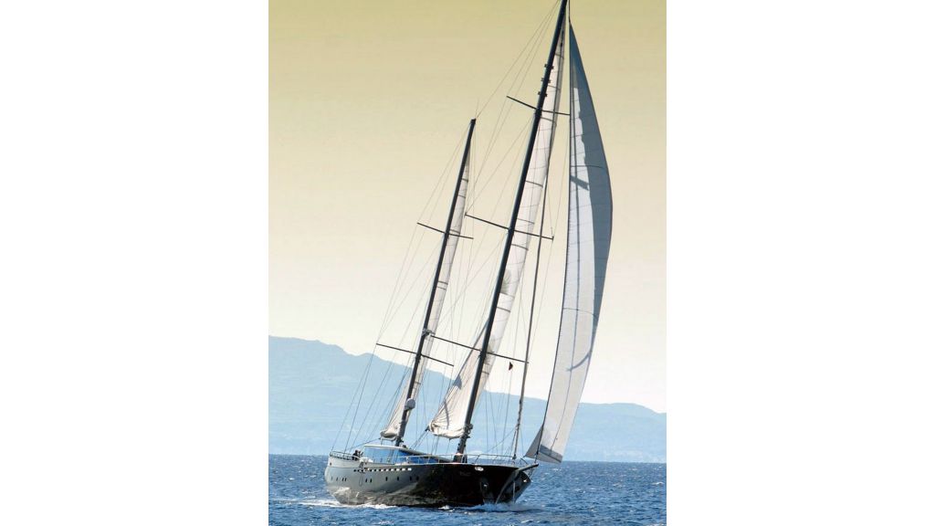 34m Steel Sailing Yacht (120)