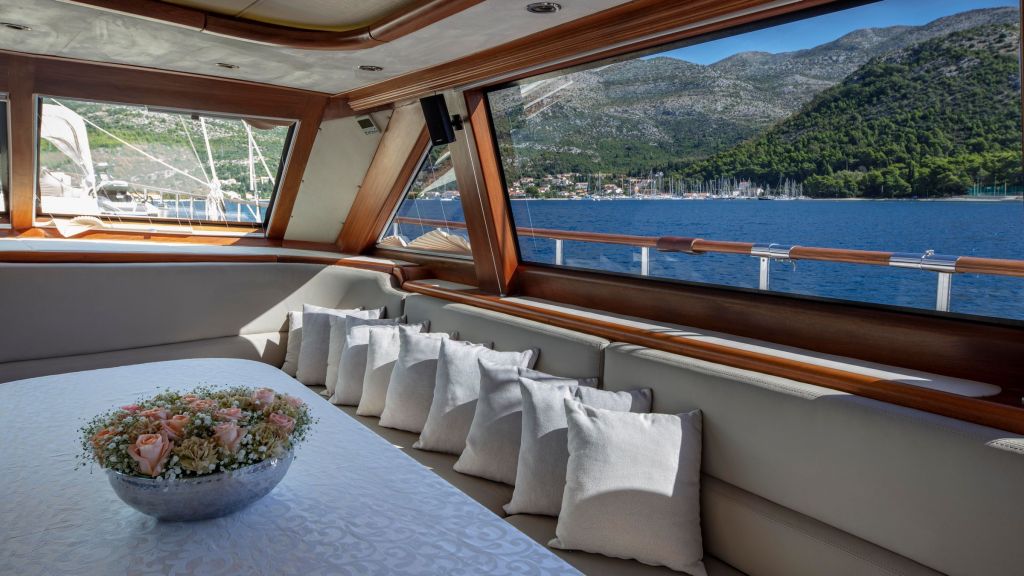 Alessandro Sailing Yacht (737)