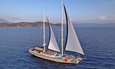 Sailing yacht Nautilus master