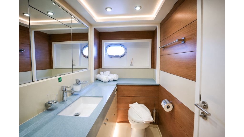 panfeliss motor yacht (003)