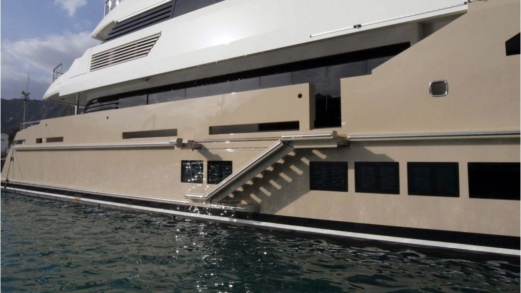 Soraya 46.5 m motor yacht