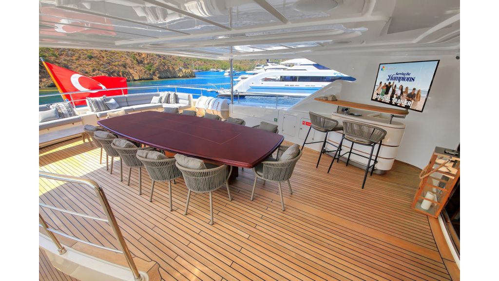 Ariela Luxury Motor Yacht (42)