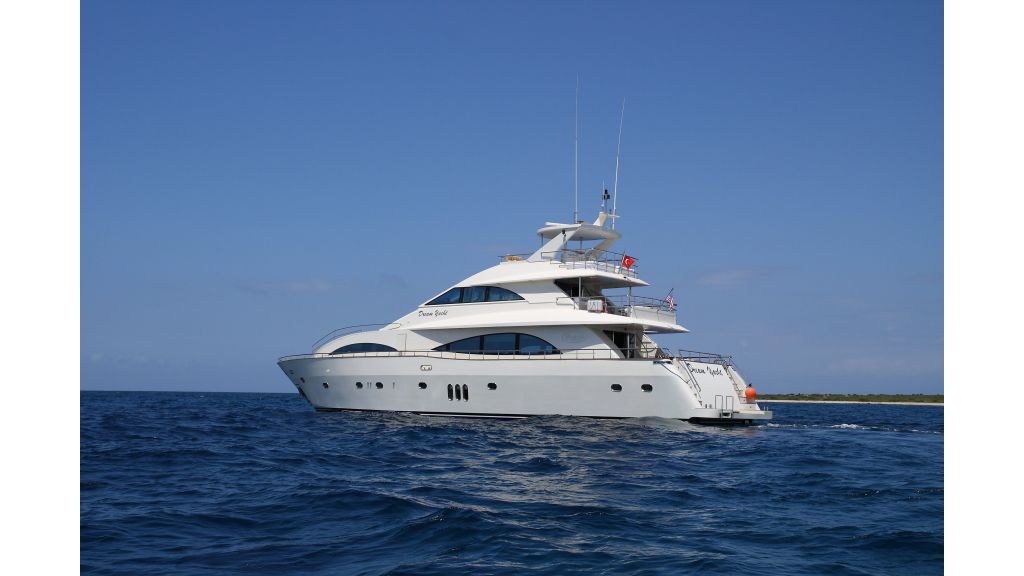 Dream motor yacht (56)