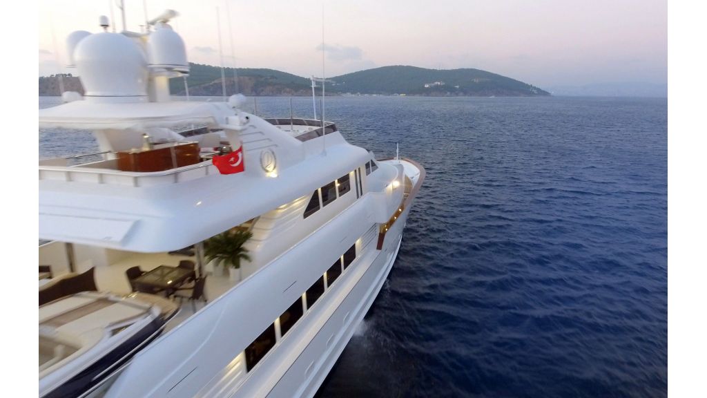 Destıny Luxury Motor Yacht (9)