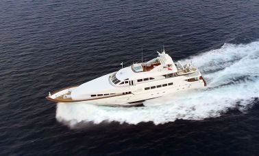 Destıny Luxury Motor Yacht master