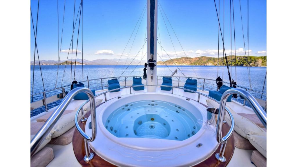 Queen Atlantis (524)