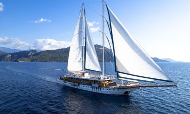 quuen atlantis (001)