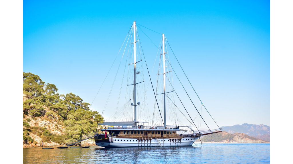 quuen atlantis (022)