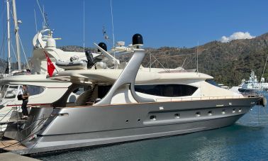 27m-custom-motor-yacht-master
