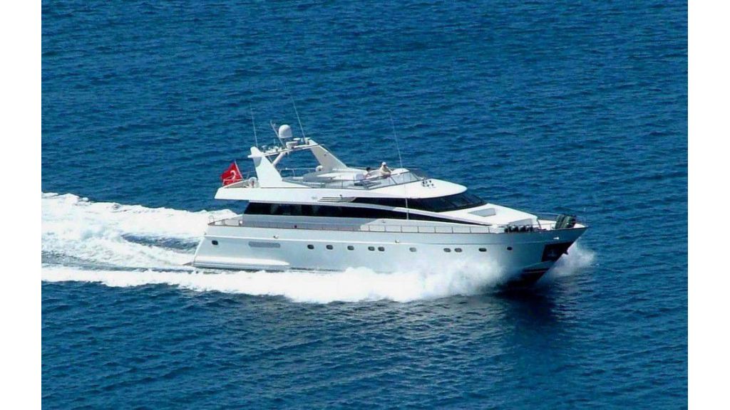 custom-built-motor-yacht (5)