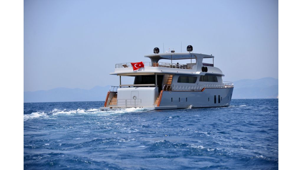 TRAWLER 26M FOR SALE,