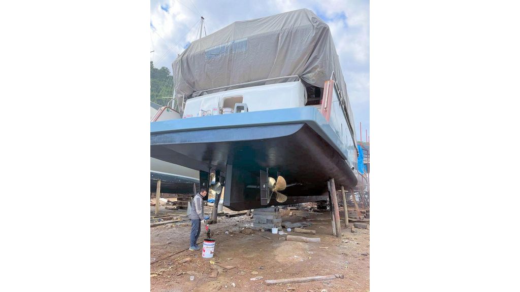 mahogany-hull-trawler-for-sale-59