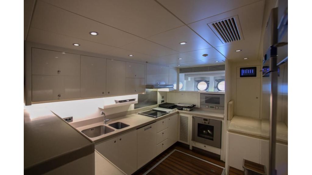 New Design Sailing Yacht-for-sale (11)