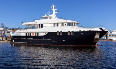 Ocean Explorer 33 m Motor Yacht master
