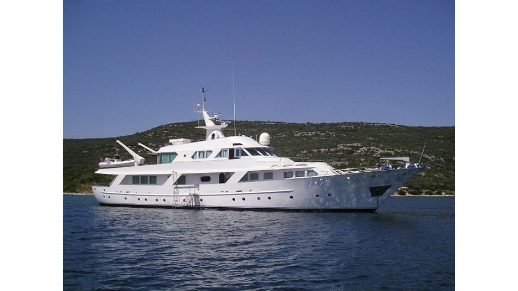 Motor Yacht Intuition Lady (27)