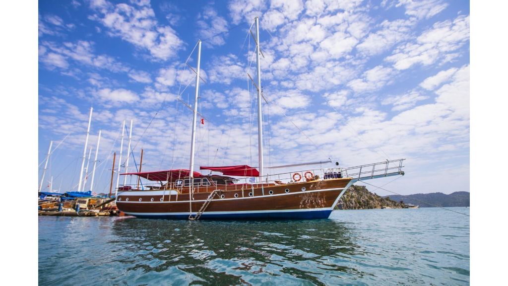 24m 6-Cabins Ketch Gulet for Sale (1)