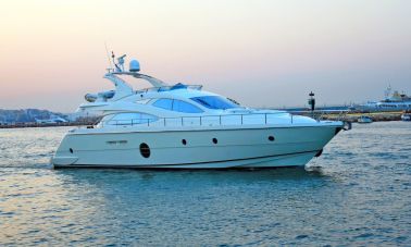 Aicon 64 Charter Motoryacht master.