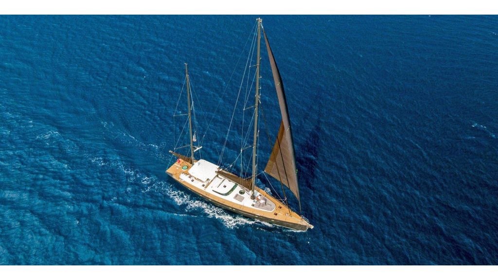 Ashleyrose110 Sailing Yacht (1)