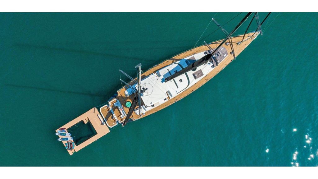 Ashleyrose110 Sailing Yacht (10)