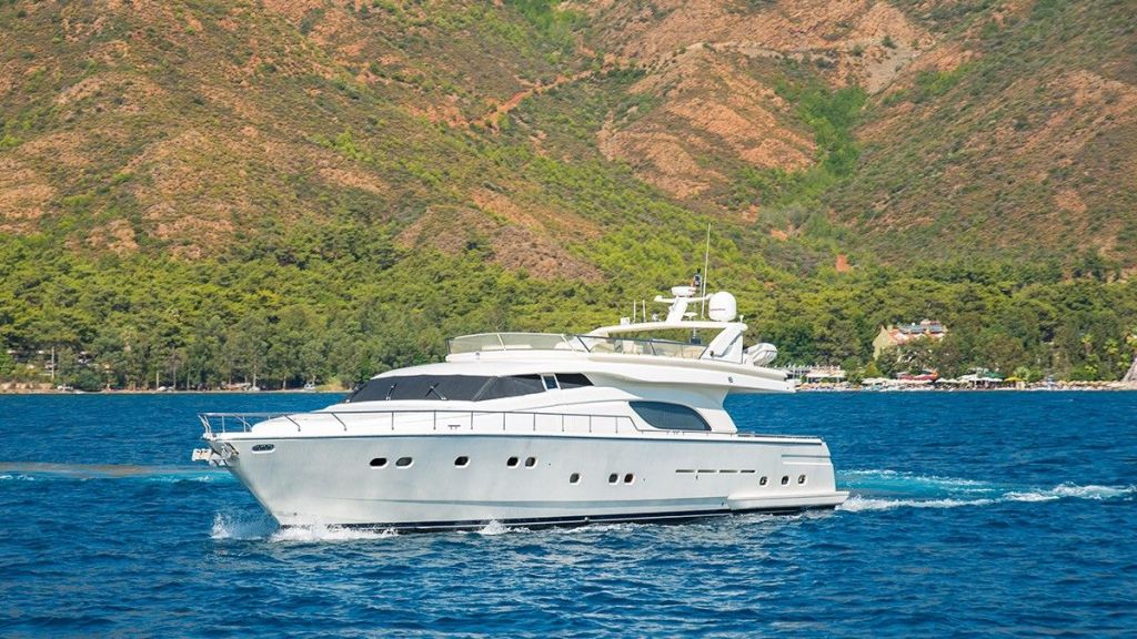 El Paradiso Motor Yacht for Charter