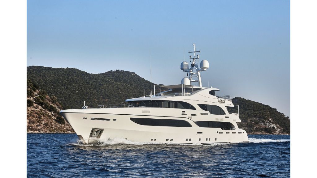 Immersive motoryacht (50)