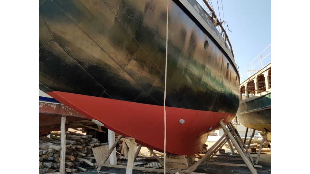 Arctic Sailing Yacht for sale (1)