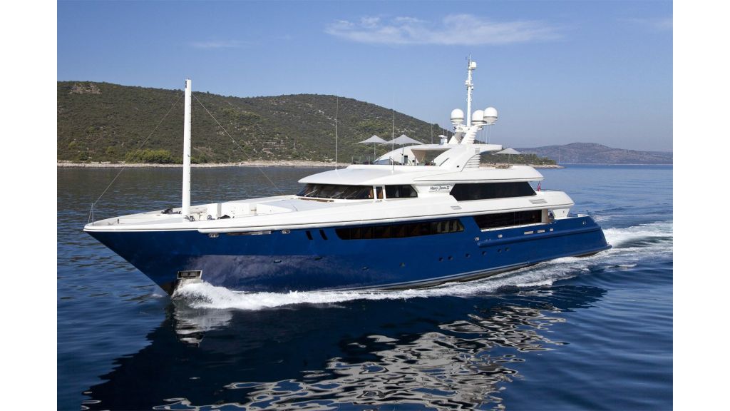 Yacht MARY JEAN II presented by YPI