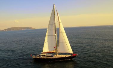Performance Sailing Yacht (1) - master