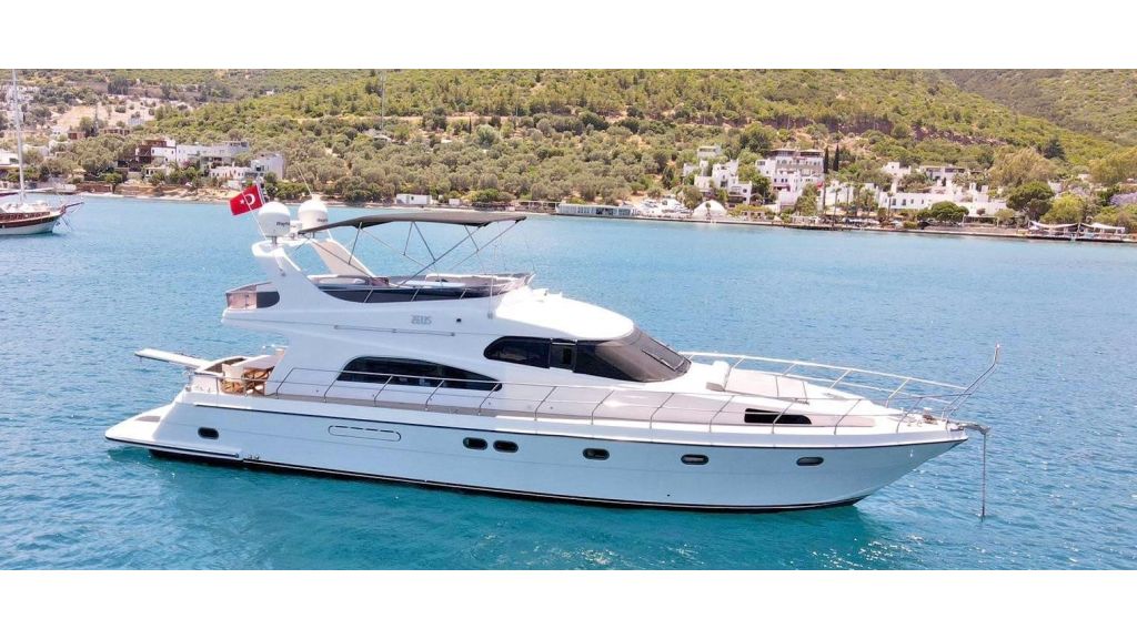 Zeus Motoryacht for charter