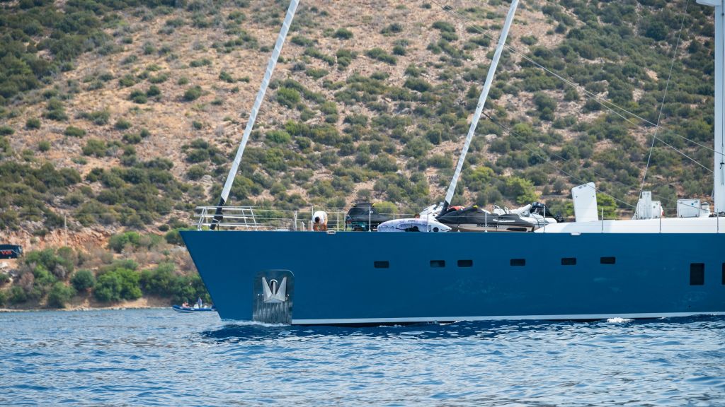Sailing Yacht All About U (18)