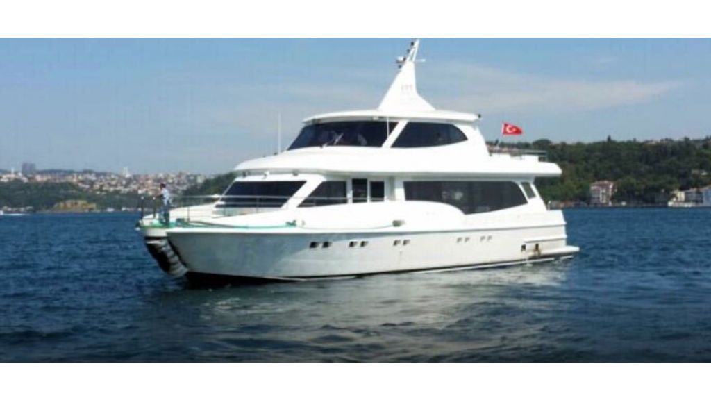 Safir Motor Yacht charter