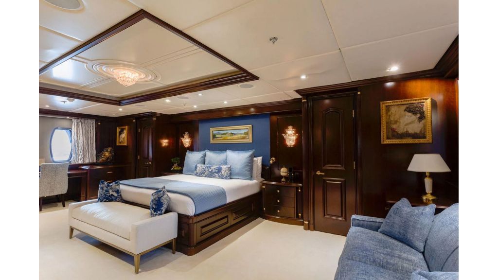 Purpose Yacht (012) master