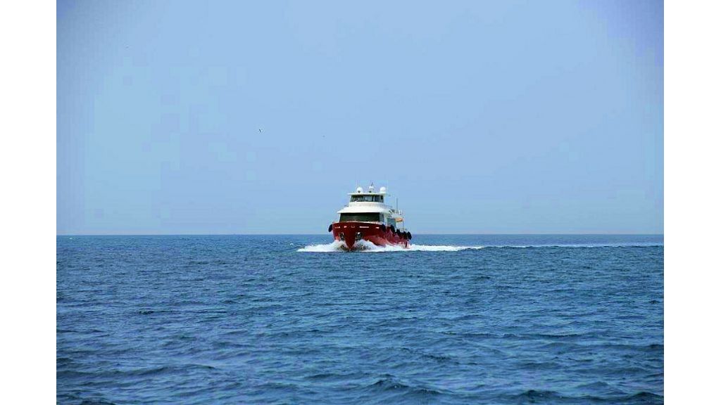 Luxury Trawler (8)